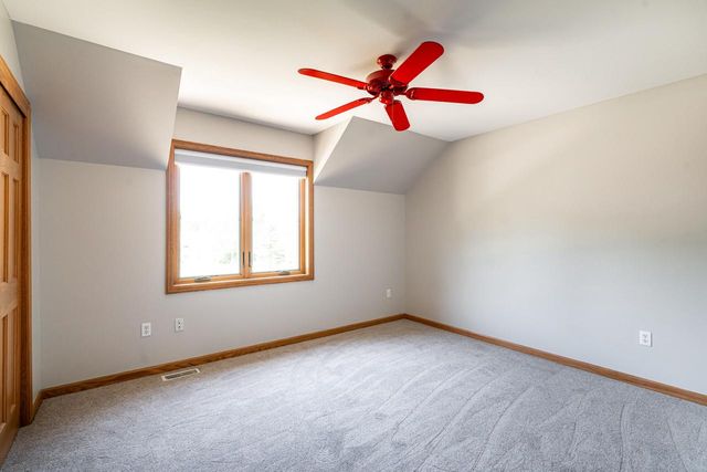 S67W20071 Benjamin COURT, Muskego, WI 53150