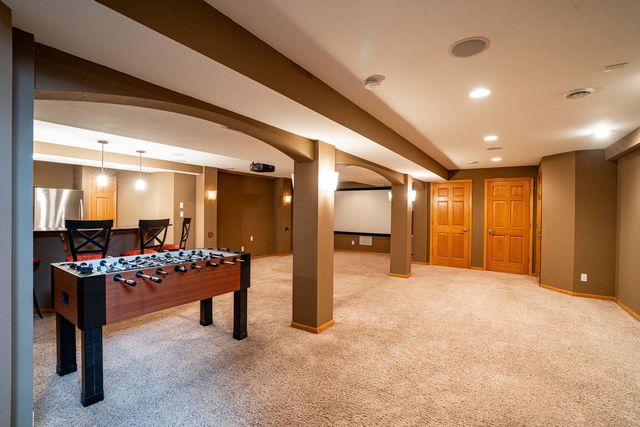S67W20071 Benjamin COURT, Muskego, WI 53150