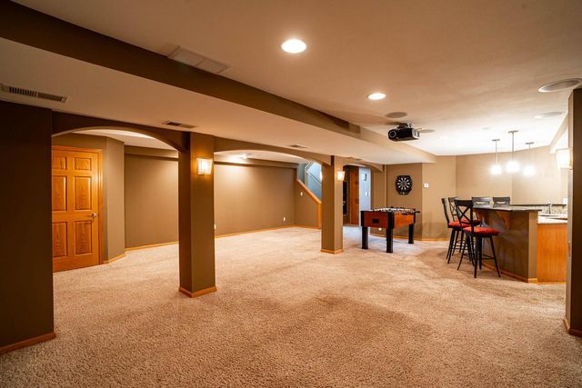 S67W20071 Benjamin COURT, Muskego, WI 53150