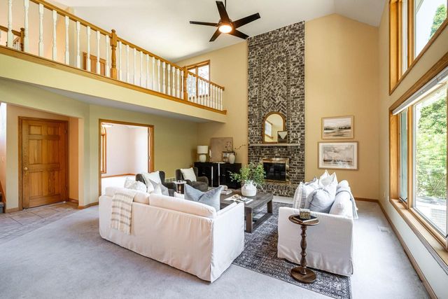 S67W20071 Benjamin COURT, Muskego, WI 53150