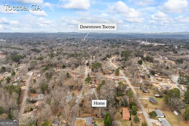 475 Hilltop Way, Toccoa, GA 30577