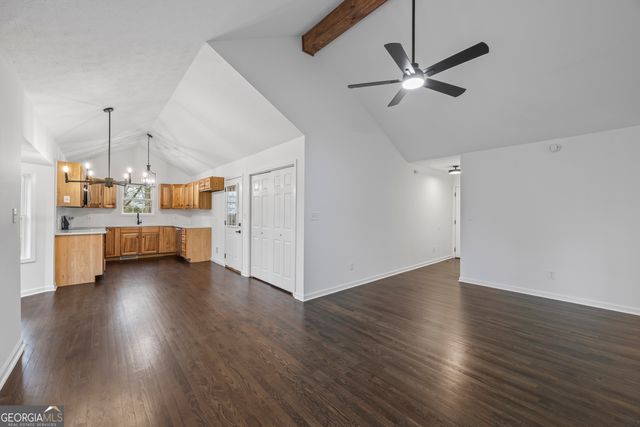 475 Hilltop Way, Toccoa, GA 30577