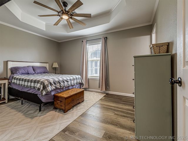 1141 Haynie Street, Skiatook, OK 74070