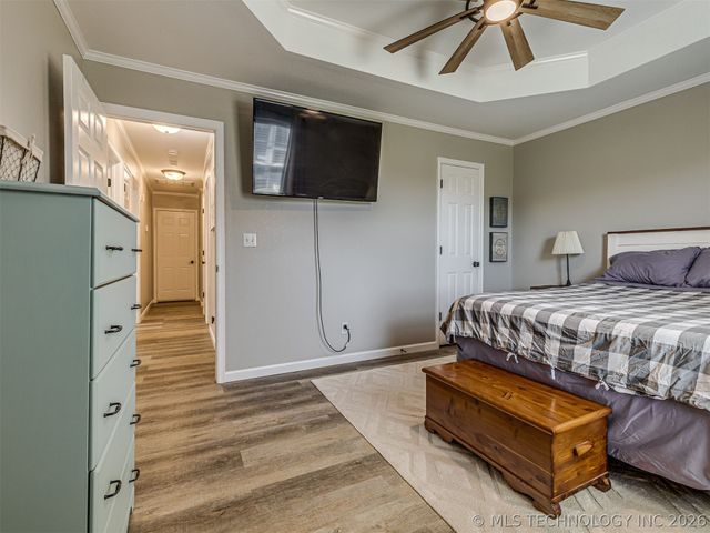 1141 Haynie Street, Skiatook, OK 74070