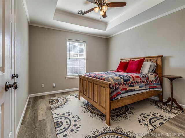 1141 Haynie Street, Skiatook, OK 74070