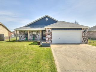 1141 Haynie Street, Skiatook, OK 74070