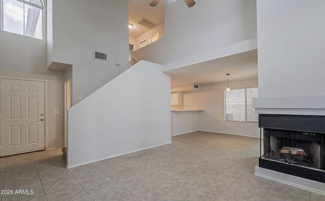 528 S SUNRISE Drive, Gilbert, AZ 85233