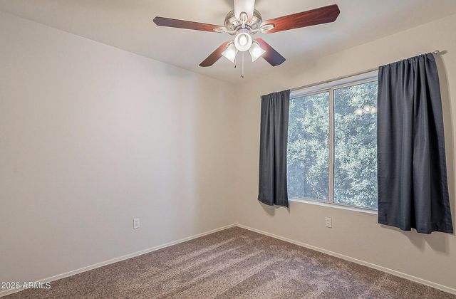 528 S SUNRISE Drive, Gilbert, AZ 85233