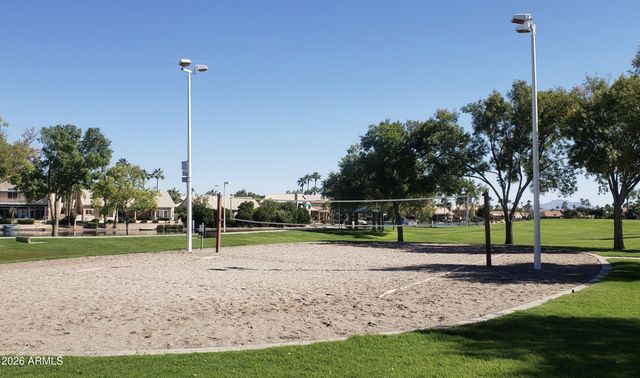 528 S SUNRISE Drive, Gilbert, AZ 85233