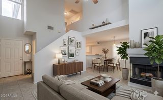 528 S SUNRISE Drive, Gilbert, AZ 85233