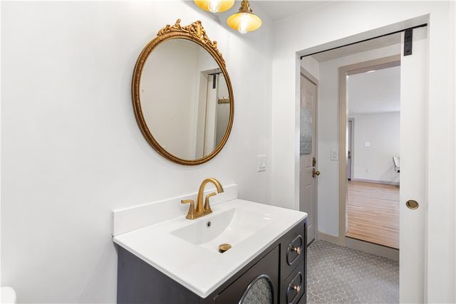 27 Padelford Street, Providence, RI 02906