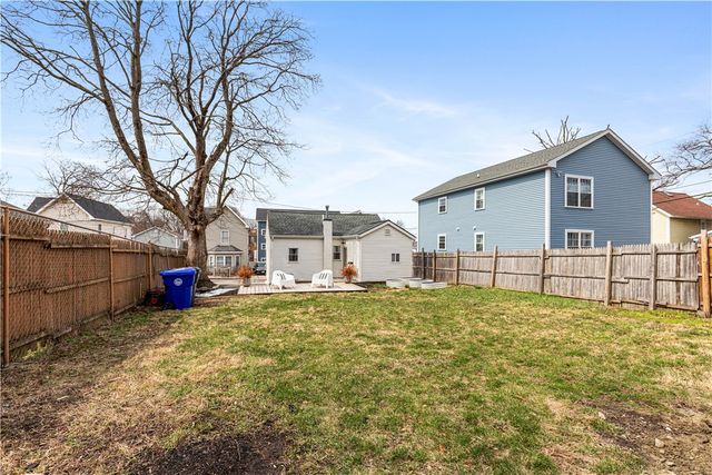 27 Padelford Street, Providence, RI 02906