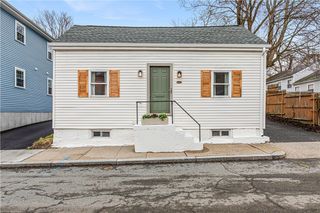 27 Padelford Street, Providence, RI 02906