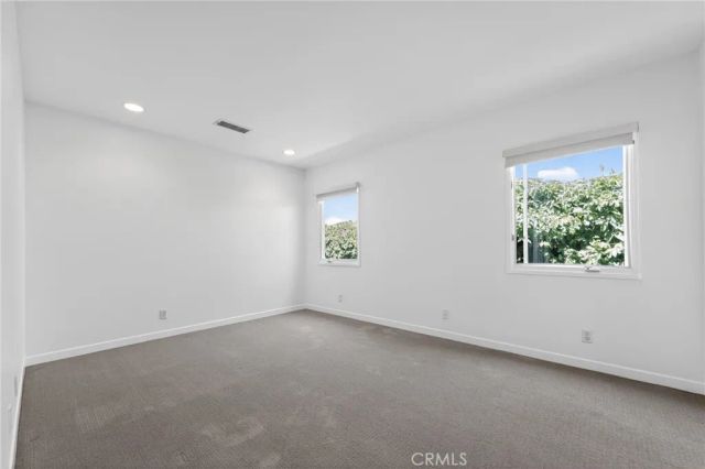 13047 Dickens Street, Studio City, CA 91604