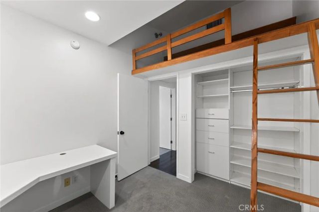 13047 Dickens Street, Studio City, CA 91604