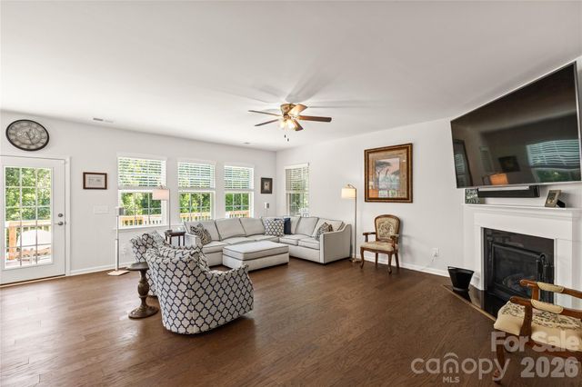 15706 Aviary Orchard Way, Charlotte, NC 28278