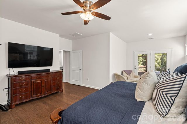 15706 Aviary Orchard Way, Charlotte, NC 28278