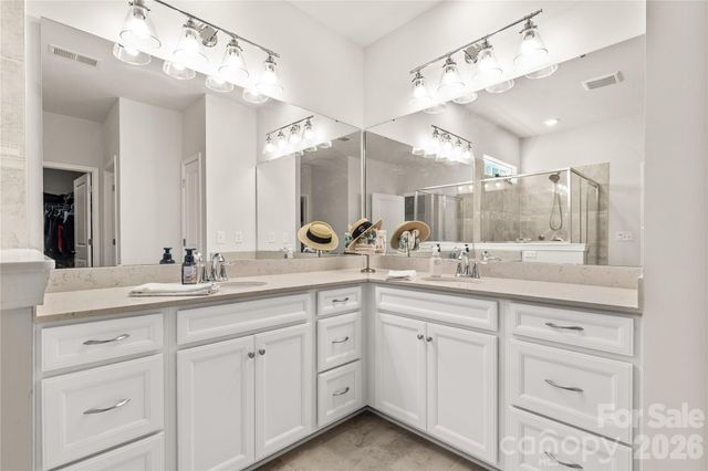 15706 Aviary Orchard Way, Charlotte, NC 28278