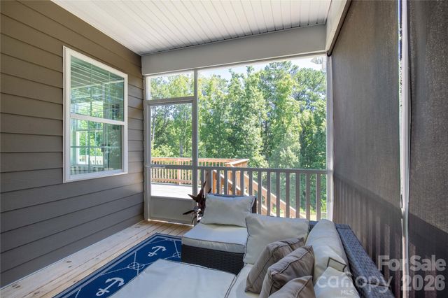 15706 Aviary Orchard Way, Charlotte, NC 28278