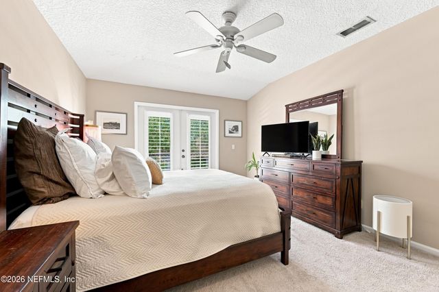 86 JARDIN DE MER Place 86, Jacksonville Beach, FL 32250