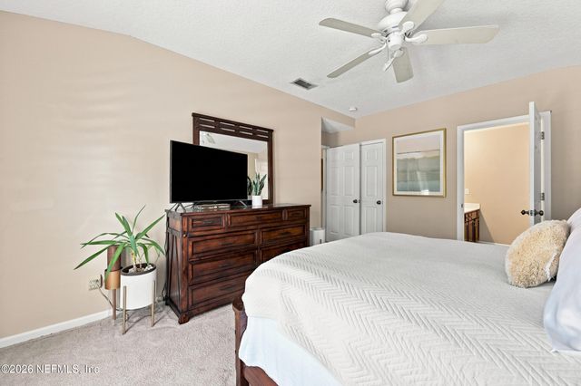 86 JARDIN DE MER Place 86, Jacksonville Beach, FL 32250