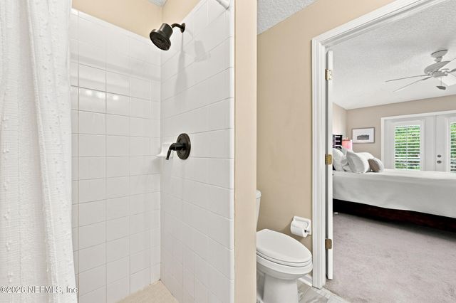 86 JARDIN DE MER Place 86, Jacksonville Beach, FL 32250