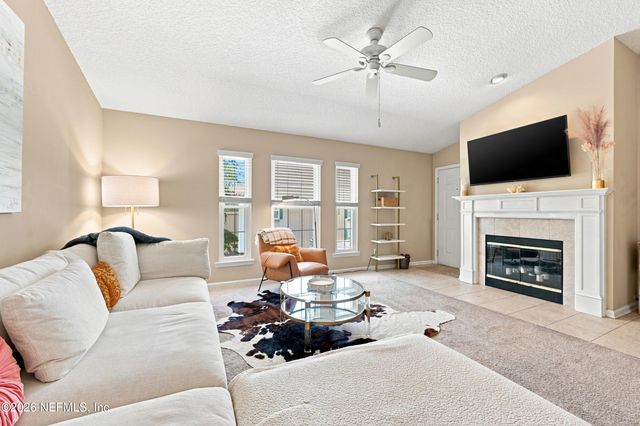 86 JARDIN DE MER Place 86, Jacksonville Beach, FL 32250