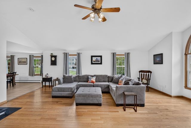 2 Orion Road, Pepperell, MA 01463