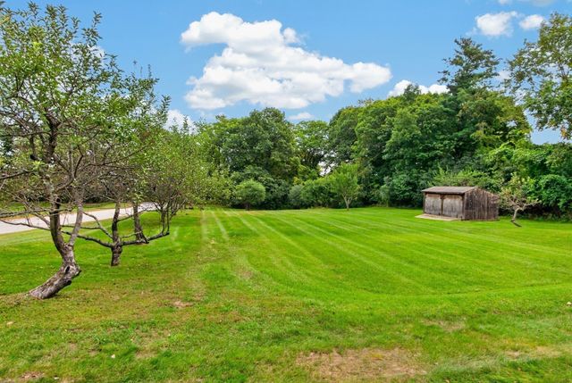 2 Orion Road, Pepperell, MA 01463