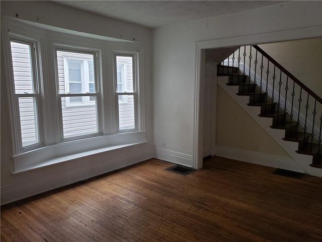 36 Berkshire Street, Rochester, NY 14607