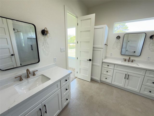 234 Candlelight Lane, Livingston, TX 77351