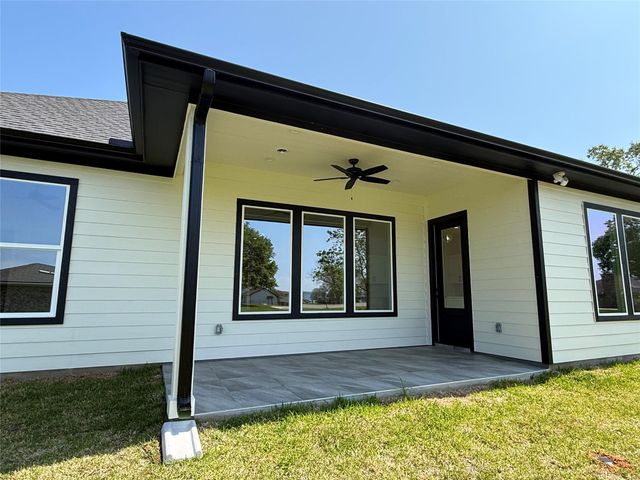 234 Candlelight Lane, Livingston, TX 77351