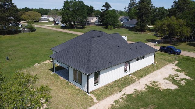 234 Candlelight Lane, Livingston, TX 77351