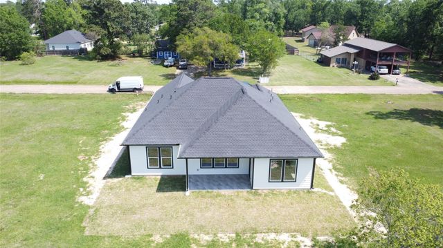 234 Candlelight Lane, Livingston, TX 77351