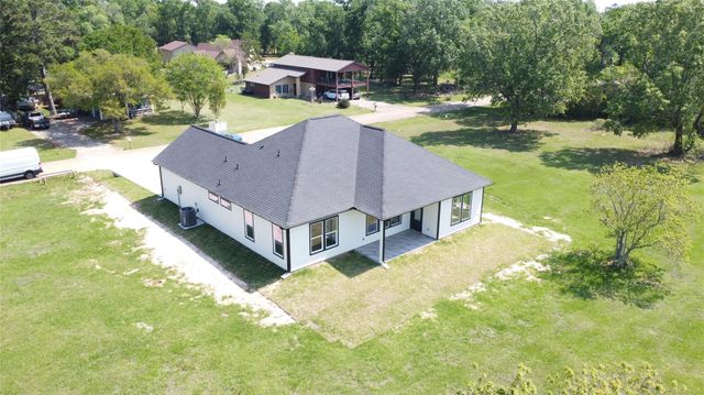 234 Candlelight Lane, Livingston, TX 77351