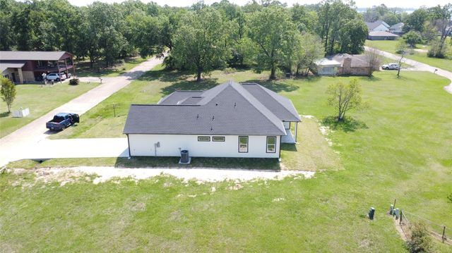 234 Candlelight Lane, Livingston, TX 77351