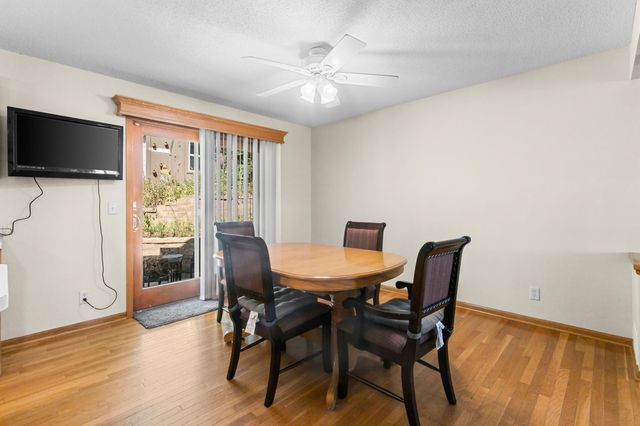 379 Wheelock Parkway E, Saint Paul, MN 55130
