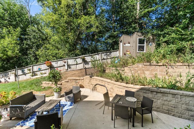 379 Wheelock Parkway E, Saint Paul, MN 55130
