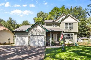 379 Wheelock Parkway E, Saint Paul, MN 55130