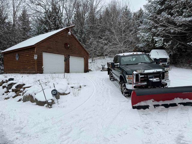 441 W Unity Road, Claremont, NH 03743