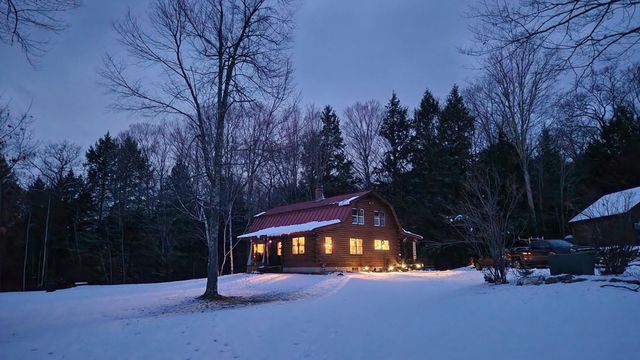 441 W Unity Road, Claremont, NH 03743