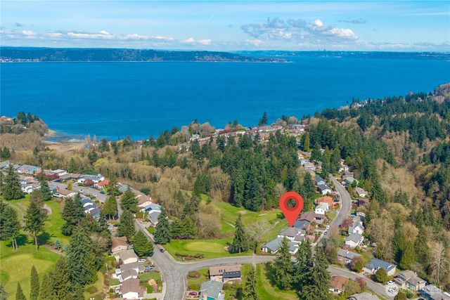 31425 36th Avenue SW, Federal Way, WA 98023