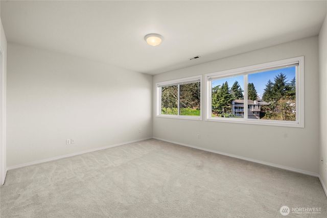 31425 36th Avenue SW, Federal Way, WA 98023