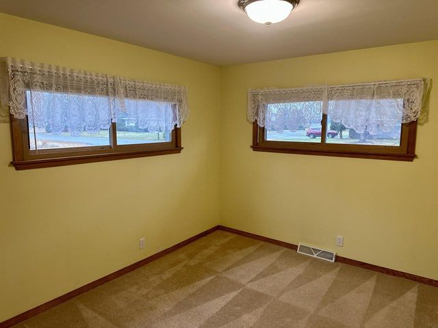 6304 ALTA VERDE STREET, Weston, WI 54476