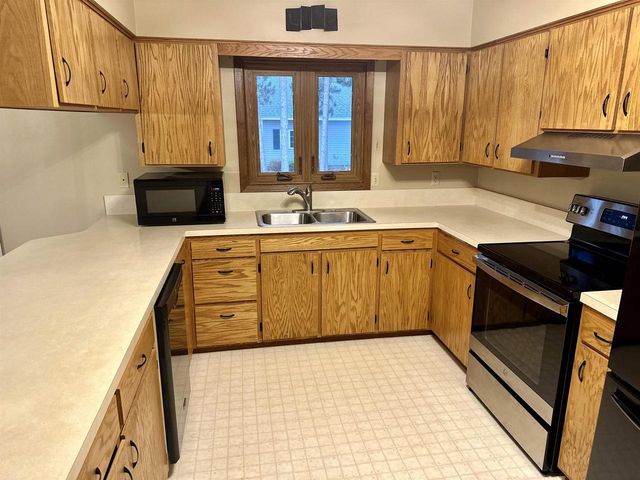 6304 ALTA VERDE STREET, Weston, WI 54476