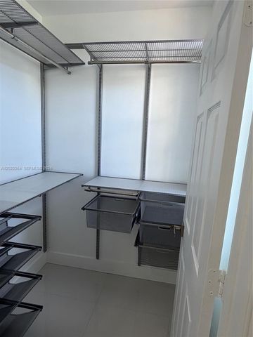 115 Mendoza Ave 201, Coral Gables, FL 33134