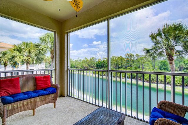 8670 Cedar Hammock CIR 232, Naples, FL 34112