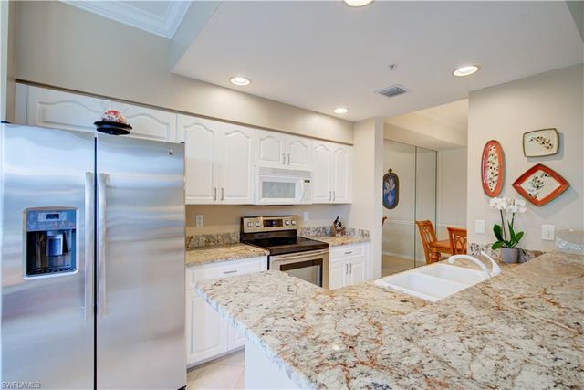 8670 Cedar Hammock CIR 232, Naples, FL 34112