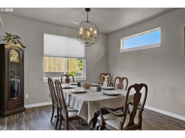 2507 SAN PEDRO Ave Nw, Albany, OR 97321