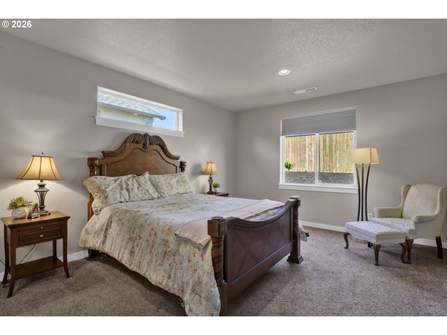 2507 SAN PEDRO Ave Nw, Albany, OR 97321